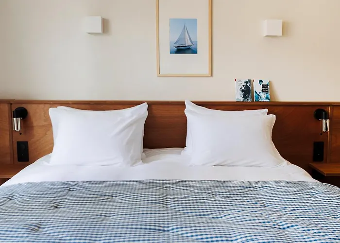 ALFRED HOTELS Les Halles Biarritz
